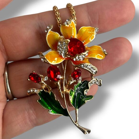 NEW Betsey Johnson Flower Pendant Necklace Yellow Red Gems Crystal Pin Brroch - Picture 1 of 9